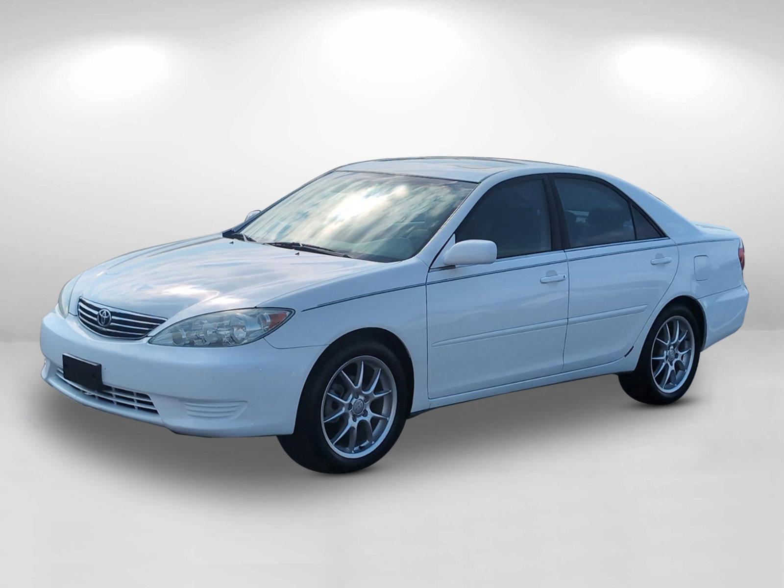 2005 Toyota Camry LE (4T1BE32K75U) with an Gas I4 2.4L/146 engine, 5-Speed Automatic w/OD transmission, located at 521 Old Farm Lane Rd, Prattville, AL, 36066, (334) 325-1505, 32.482460, -86.416367 - 2005 Toyota Camry LE - Photo#0