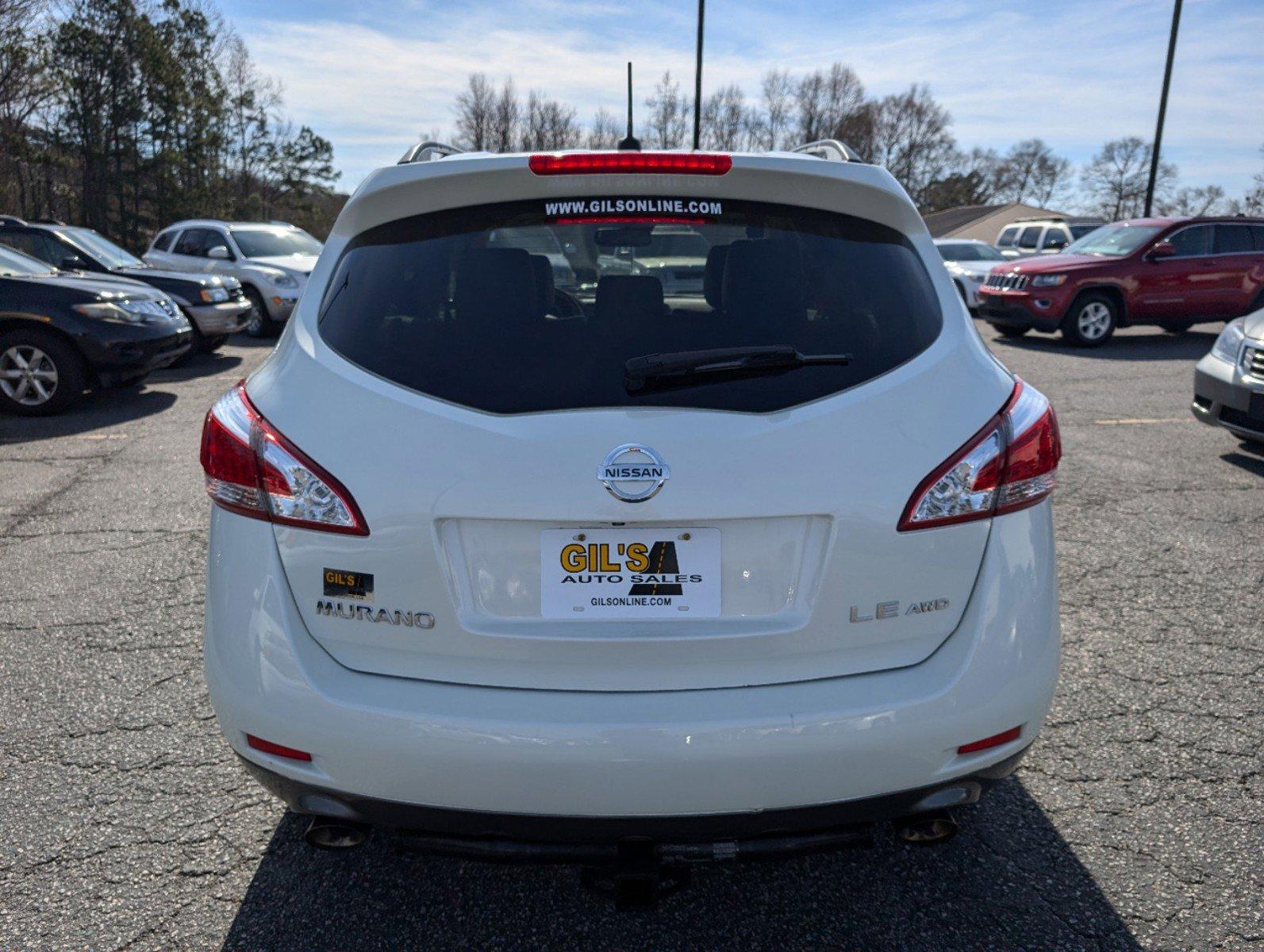 2011 /Beige Nissan Murano LE (JN8AZ1MW4BW) with an Gas V6 3.5L/ engine, 1-Speed Continuously Variable Ratio transmission, located at 7000 Northlake Connector, Columbus, GA, 31904, (706) 987-8085, 32.524975, -84.978134 - 2011 Nissan Murano LE - Photo#5