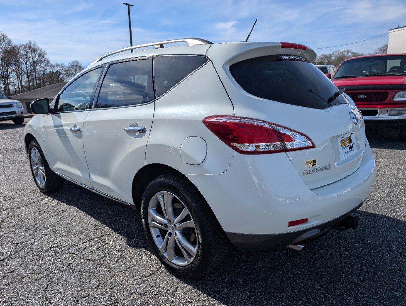 2011 /Beige Nissan Murano LE (JN8AZ1MW4BW) with an Gas V6 3.5L/ engine, 1-Speed Continuously Variable Ratio transmission, located at 7000 Northlake Connector, Columbus, GA, 31904, (706) 987-8085, 32.524975, -84.978134 - 2011 Nissan Murano LE - Photo#6