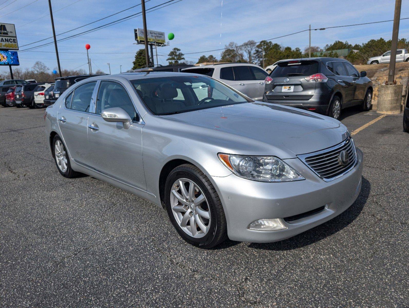 2008 Lexus LS 460 (JTHBL46F585) with an Gas V8 4.6L/281 engine, 8-Speed Automatic w/OD transmission, located at 3959 U.S. 80 W, Phenix City, AL, 36870, (334) 297-4885, 32.469296, -85.135185 - 2008 Lexus LS 460 - Photo#2