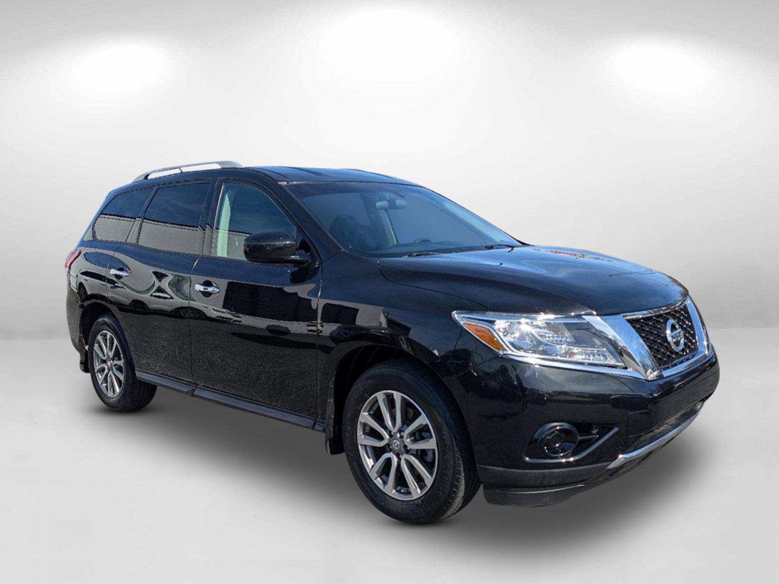 2016 /Charcoal Nissan Pathfinder S (5N1AR2MM1GC) with an Regular Unleaded V-6 3.5 L/213 engine, 1-Speed CVT w/OD transmission, located at 5115 14th Ave., Columbus, GA, 31904, (706) 323-0345, 32.511494, -84.971046 - 2016 Nissan Pathfinder S - Photo#6