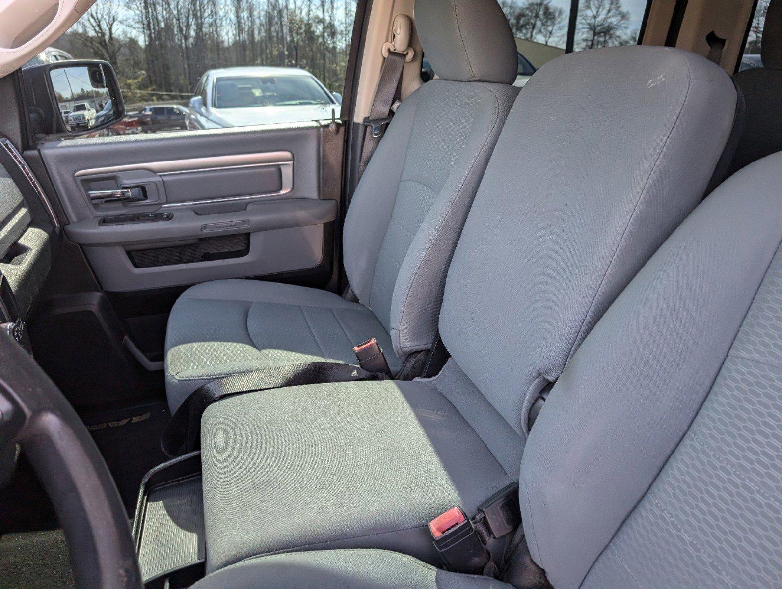 2020 /Diesel Gray/Black Ram 1500 Classic SLT (1C6RR6TT7LS) with an Regular Unleaded V-8 5.7 L/345 engine, 8-Speed Automatic w/OD transmission, located at 3959 U.S. 80 W, Phenix City, AL, 36870, (334) 297-4885, 32.469296, -85.135185 - 2020 Ram 1500 Classic SLT - Photo#10