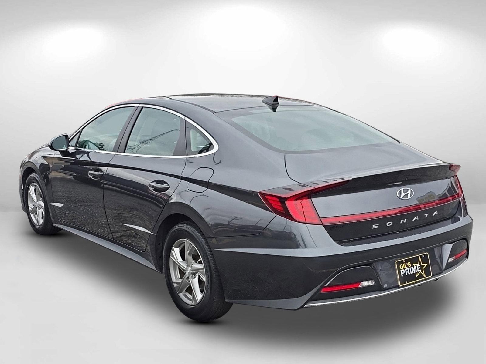 2021 /Black Hyundai Sonata SE (5NPEG4JA9MH) with an Regular Unleaded I-4 2.5 L/152 engine, 8-Speed Automatic w/OD transmission, located at 1430 Gateway Drive, Opelika, AL, 36801, (334) 239-0944, 32.637871, -85.409790 - 2021 Hyundai Sonata SE - Photo#24