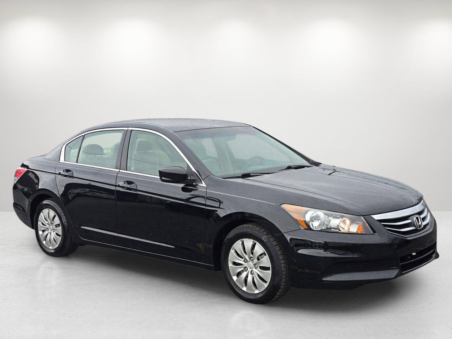 2012 Honda Accord Sdn LX (1HGCP2F32CA) with an Gas I4 2.4L/144 engine, 5-Speed Automatic transmission, located at 1430 Gateway Drive, Opelika, AL, 36801, (334) 239-0944, 32.637871, -85.409790 - 2012 Honda Accord Sdn LX - Photo#2