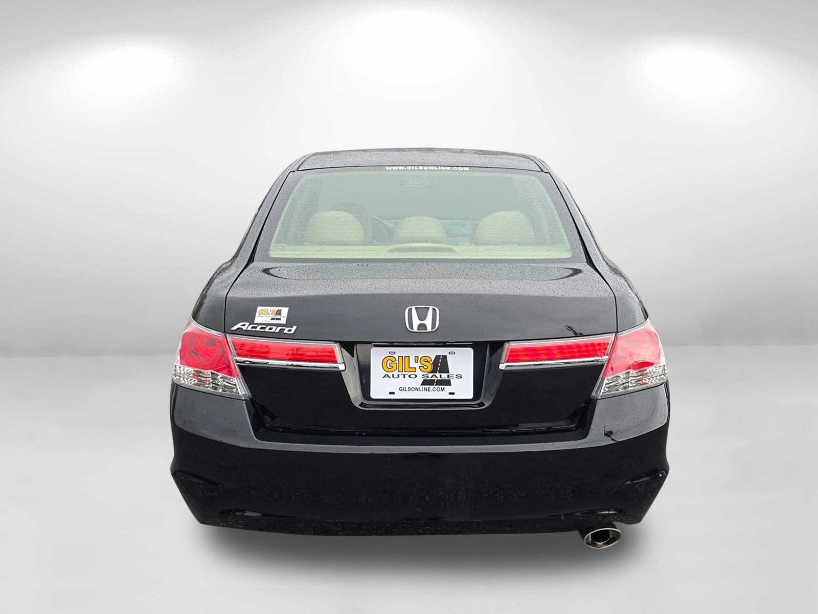 2012 Honda Accord Sdn LX (1HGCP2F32CA) with an Gas I4 2.4L/144 engine, 5-Speed Automatic transmission, located at 3959 U.S. 80 W, Phenix City, AL, 36870, (334) 297-4885, 32.469296, -85.135185 - 2012 Honda Accord Sdn LX - Photo#5