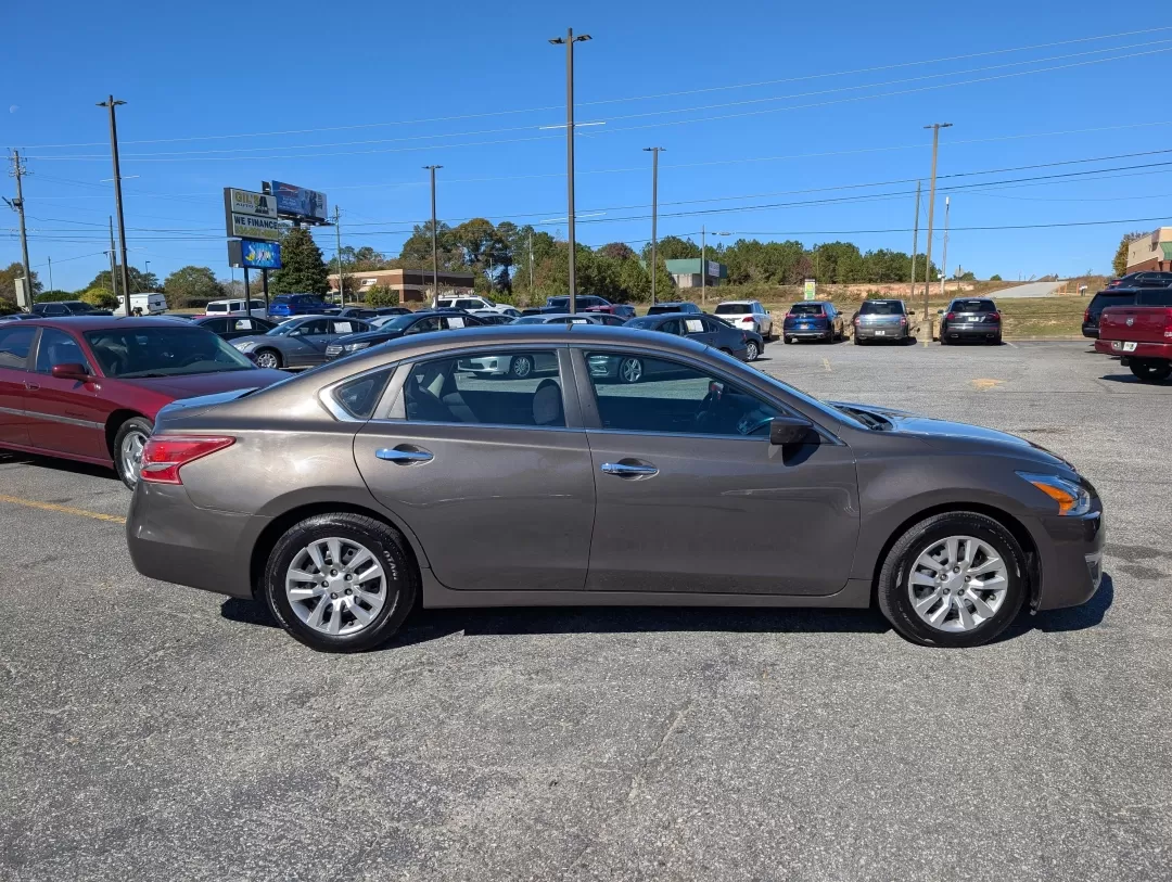 2013 /Charcoal Nissan Altima 2.5 S (1N4AL3AP0DC) with an Other engine, located at 3959 U.S. 80 W, Phenix City, AL, 36870, (334) 297-4885, 32.469296, -85.135185 - 2013 Nissan Altima 2.5 S - Photo#3