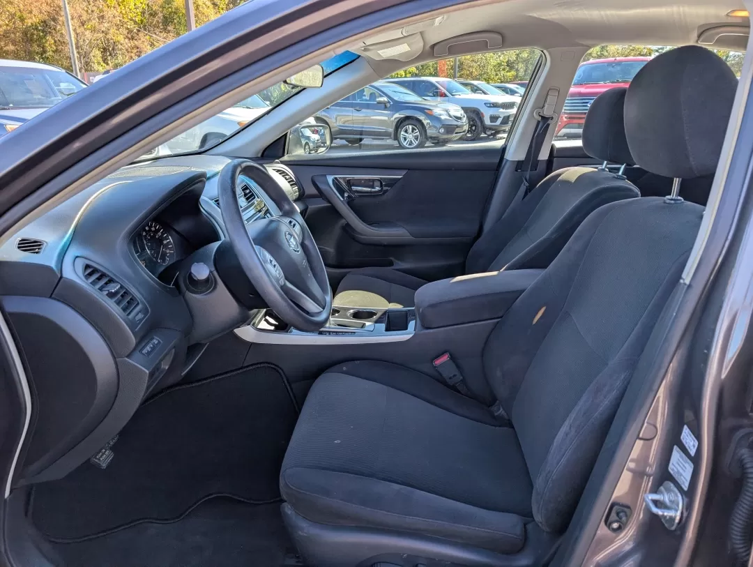 2013 /Charcoal Nissan Altima 2.5 S (1N4AL3AP0DC) with an Other engine, located at 3959 U.S. 80 W, Phenix City, AL, 36870, (334) 297-4885, 32.469296, -85.135185 - 2013 Nissan Altima 2.5 S - Photo#9