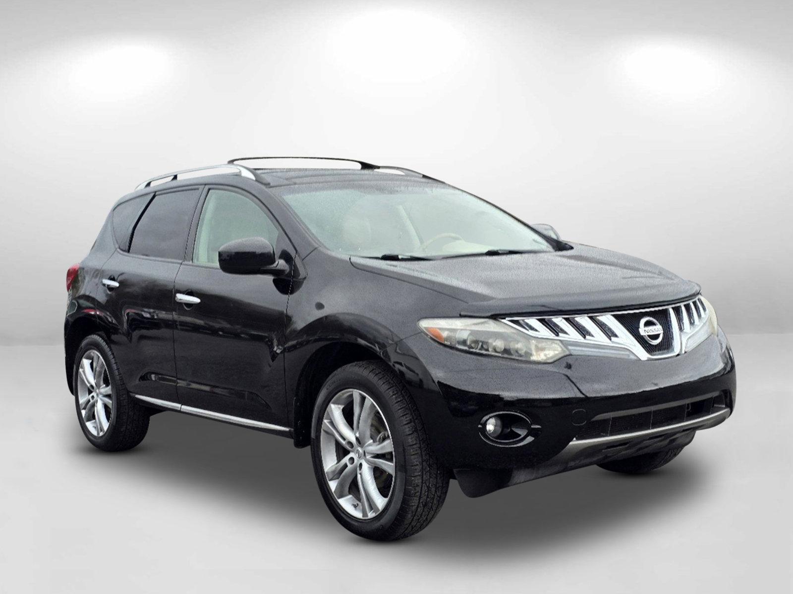 2010 /Beige Nissan Murano LE (JN8AZ1MW6AW) with an Gas V6 3.5L/ engine, 1-Speed Automatic (CVT) Continuously Variable transmission, located at 3959 U.S. 80 W, Phenix City, AL, 36870, (334) 297-4885, 32.469296, -85.135185 - 2010 Nissan Murano LE - Photo#2