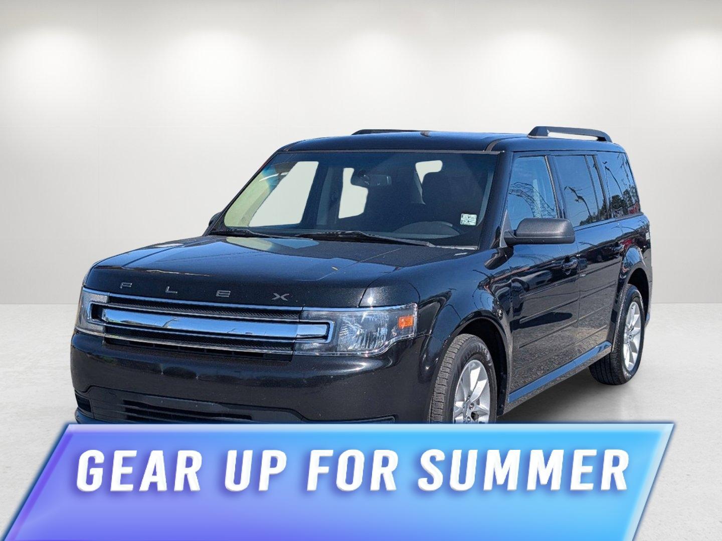 2013 Ford Flex SE (2FMGK5B80DB) with an Gas V6 3.5L/213 engine, 6-Speed Automatic transmission, located at 1430 Gateway Drive, Opelika, AL, 36801, (334) 239-0944, 32.637871, -85.409790 - 2013 Ford Flex SE - Photo#0