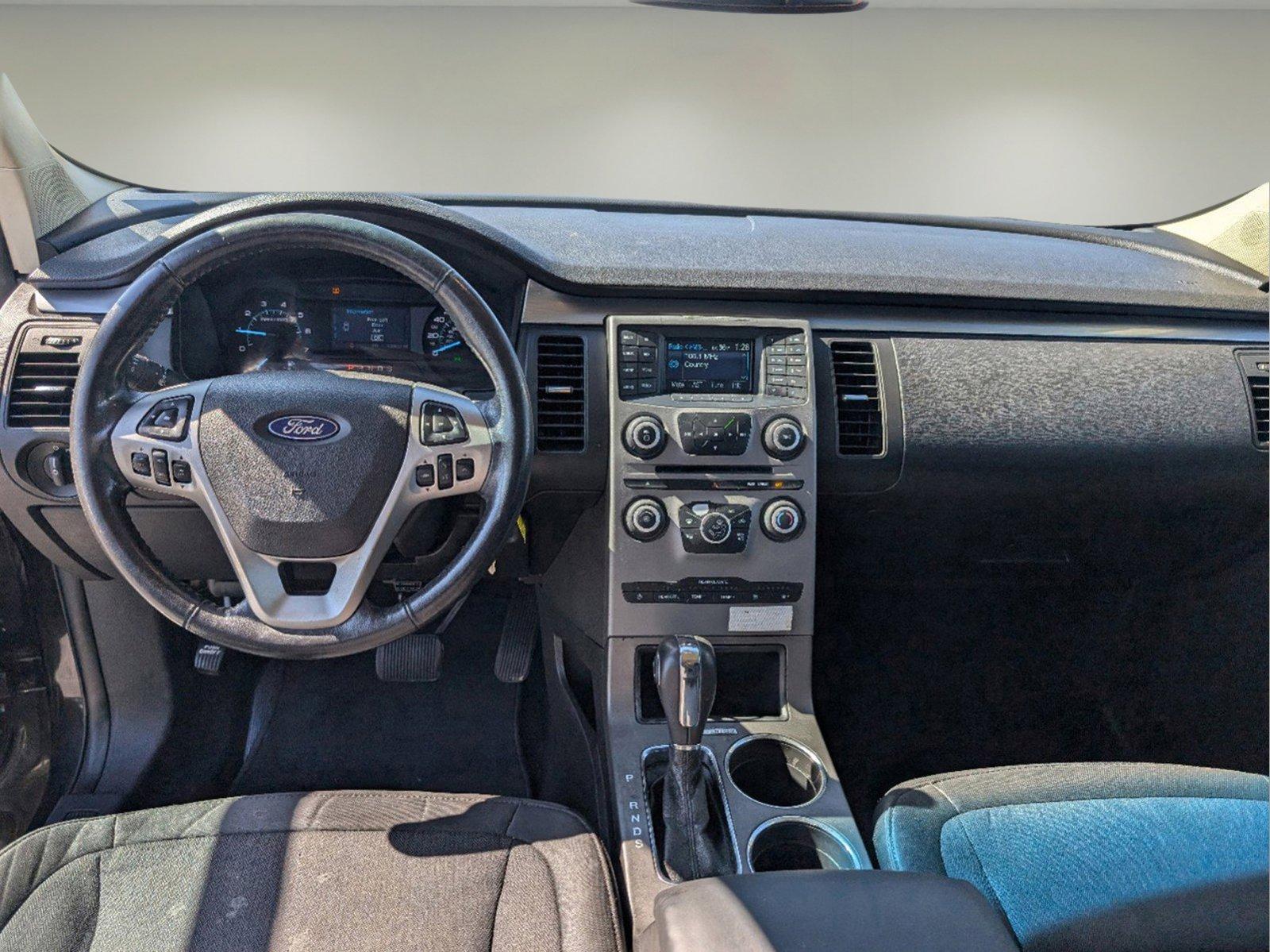 2013 Ford Flex SE (2FMGK5B80DB) with an Gas V6 3.5L/213 engine, 6-Speed Automatic transmission, located at 1430 Gateway Drive, Opelika, AL, 36801, (334) 239-0944, 32.637871, -85.409790 - 2013 Ford Flex SE - Photo#10