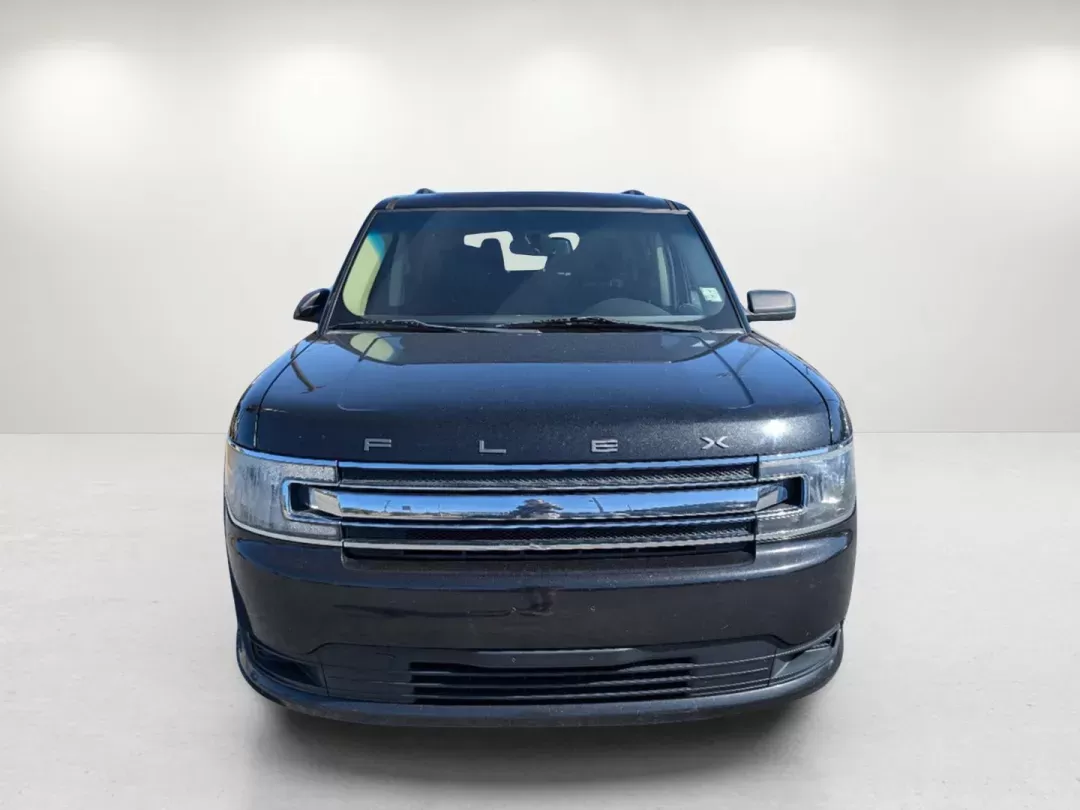 2013 Ford Flex SE (2FMGK5B80DB) with an Gas V6 3.5L/213 engine, 6-Speed Automatic transmission, located at 1430 Gateway Drive, Opelika, AL, 36801, (334) 239-0944, 32.637871, -85.409790 - 2013 Ford Flex SE - Photo#2