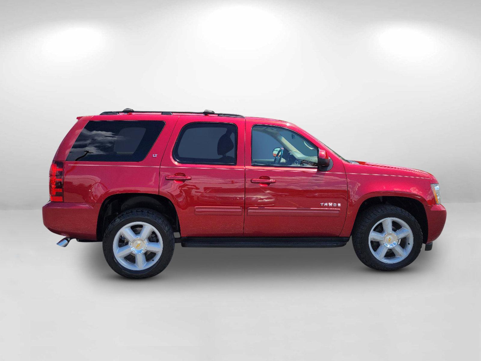 2012 Crystal Red Tintcoat /Light Cashmere/Dark Cashmere Chevrolet Tahoe LT (1GNSKBE05CR) with an Gas/Ethanol V8 5.3L/323 engine, 6-Speed Automatic w/OD transmission, located at 5115 14th Ave., Columbus, GA, 31904, (706) 323-0345, 32.511494, -84.971046 - 2012 Chevrolet Tahoe LT - Photo#7