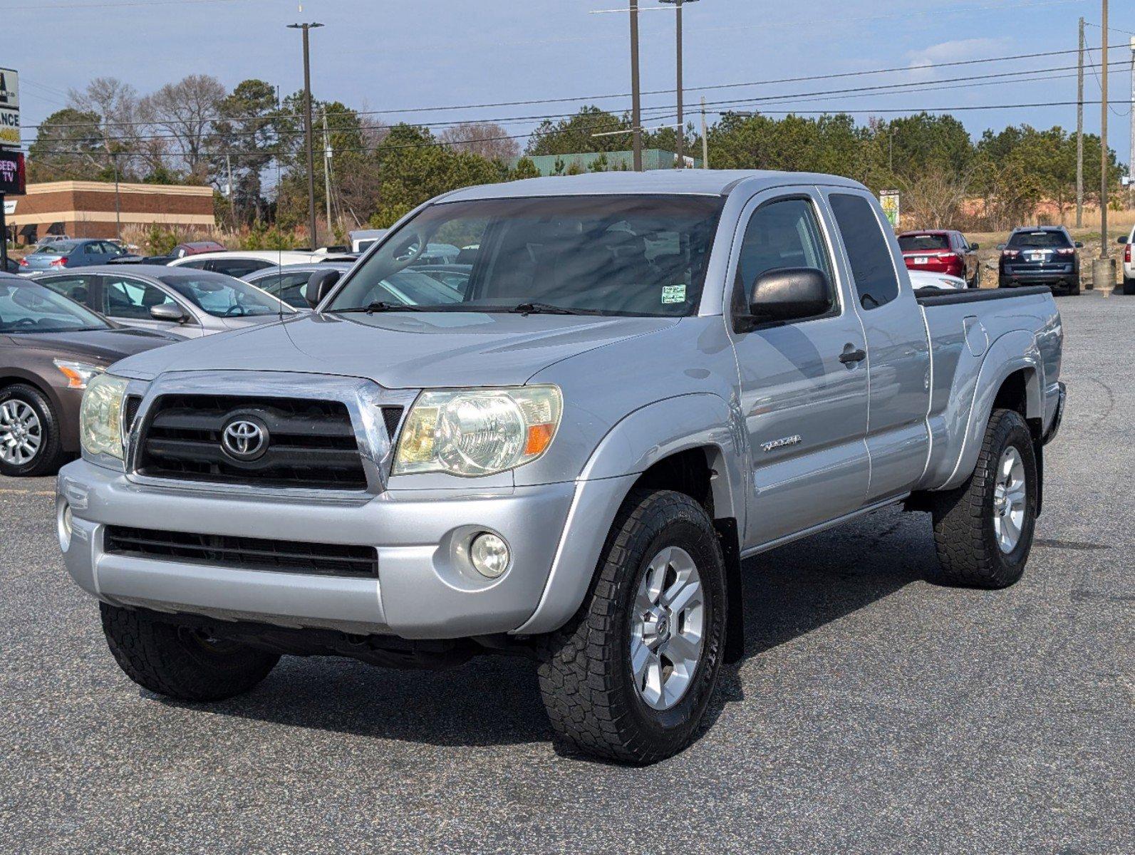 2005 Toyota Tacoma PreRunner (5TETU62N35Z) with an Gas V6 4.0L/241 engine, 5-Speed Automatic w/OD transmission, located at 3959 U.S. 80 W, Phenix City, AL, 36870, (334) 297-4885, 32.469296, -85.135185 - 2005 Toyota Tacoma PreRunner - Photo#0