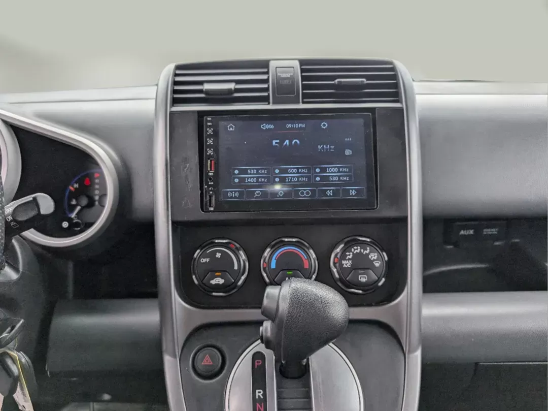 2008 Honda Element EX (5J6YH18788L) with an Gas I4 2.4L/144 engine, 5-Speed Automatic w/OD transmission, located at 521 Old Farm Lane Rd, Prattville, AL, 36066, (334) 325-1505, 32.482460, -86.416367 - 2008 Honda Element EX - Photo#11