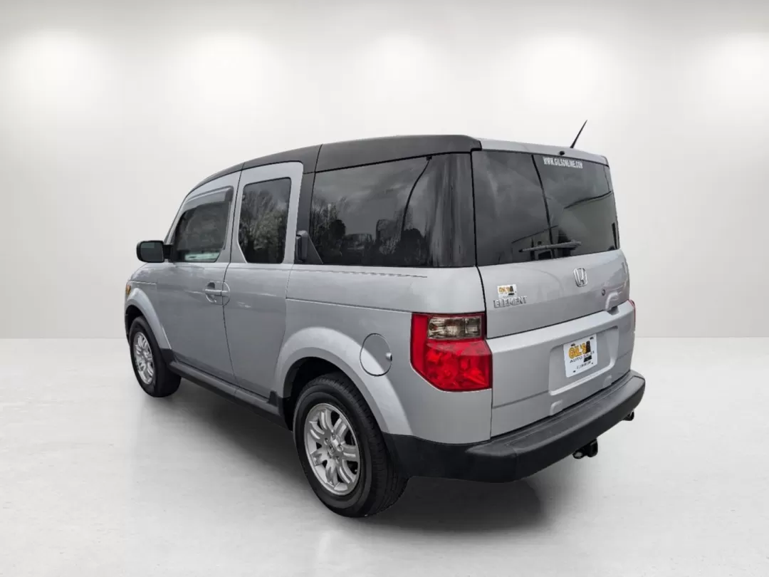2008 Honda Element EX (5J6YH18788L) with an Other engine, located at 3959 U.S. 80 W, Phenix City, AL, 36870, (334) 297-4885, 32.469296, -85.135185 - **Adventure Awaits: Drive Home This 2008 Honda Element EX in Opelika, AL!**<br /> <br /> Are you ready to embrace life's adventures with a vehicle that perfectly combines style, versatility, and reliability? Meet the 2008 Honda Element EX, an SUV designed for those who crave the great outdoors or ne - Photo#6