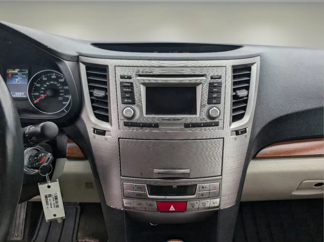 2014 /Warm Ivory Subaru Outback 2.5i Limited (4S4BRCLC8E3) with an Regular Unleaded H-4 2.5 L/152 engine, 6-Speed CVT w/OD transmission, located at 5115 14th Ave., Columbus, GA, 31904, (706) 323-0345, 32.511494, -84.971046 - 2014 Subaru Outback 2.5i Limited - Photo#13