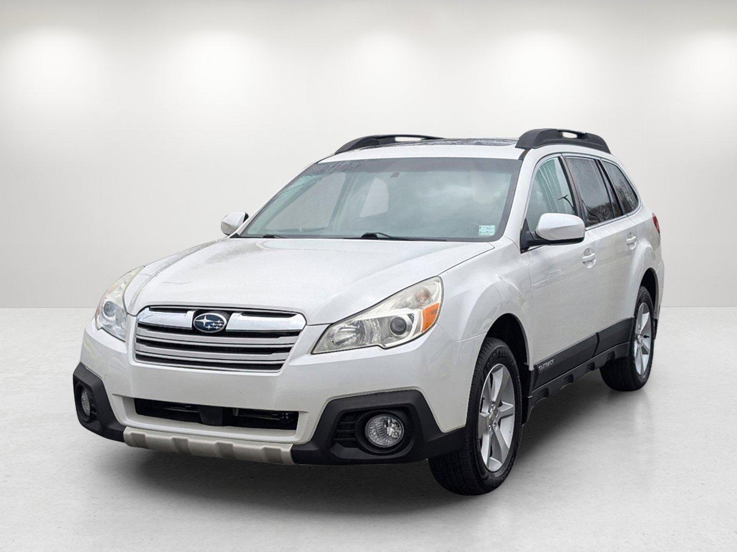 2014 /Warm Ivory Subaru Outback 2.5i Limited (4S4BRCLC8E3) with an Regular Unleaded H-4 2.5 L/152 engine, 6-Speed CVT w/OD transmission, located at 5115 14th Ave., Columbus, GA, 31904, (706) 323-0345, 32.511494, -84.971046 - 2014 Subaru Outback 2.5i Limited - Photo#0