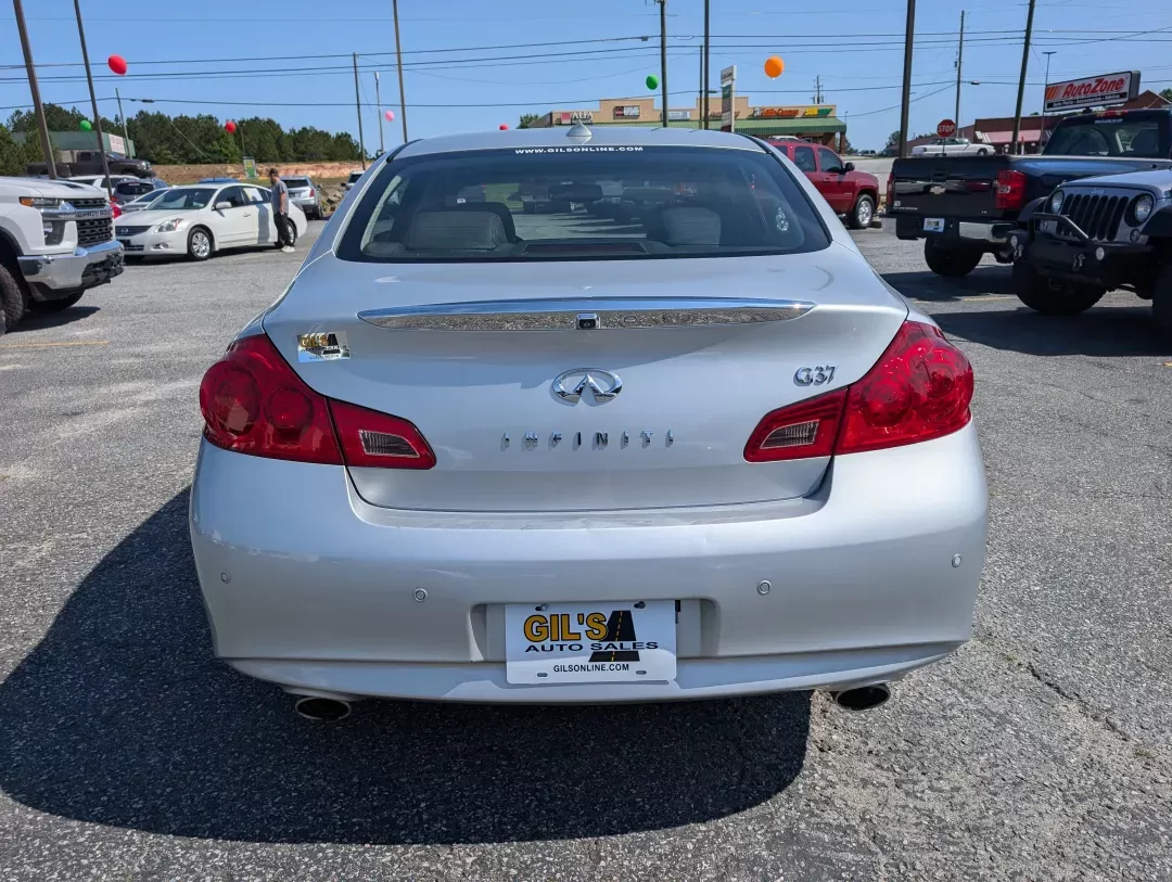 2011 /Graphite Infiniti G37 Sedan Journey (JN1CV6AP3BM) with an Gas V6 3.7L/225 engine, 7-Speed Automatic w/OD transmission, located at 3959 U.S. 80 W, Phenix City, AL, 36870, (334) 297-4885, 32.469296, -85.135185 - 2011 Infiniti G37 Sedan Journey - Photo#5