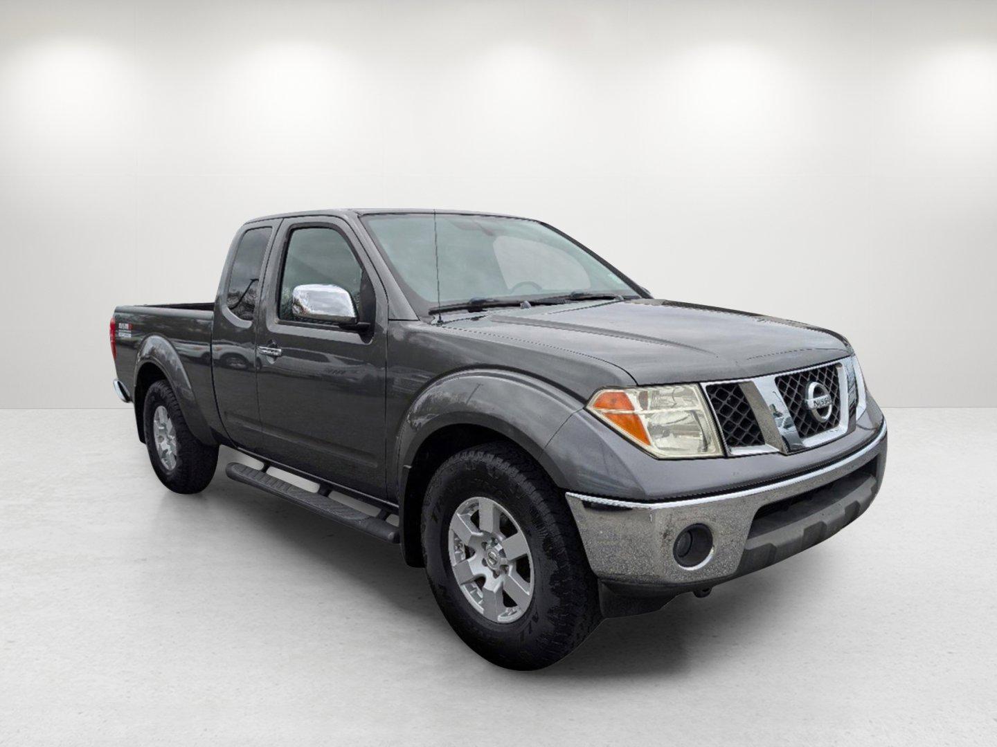 2006 Nissan Frontier (1N6AD06U36C) with an Gas V6 4.0L/241 engine, located at 3959 U.S. 80 W, Phenix City, AL, 36870, (334) 297-4885, 32.469296, -85.135185 - 2006 Nissan Frontier - Photo#2