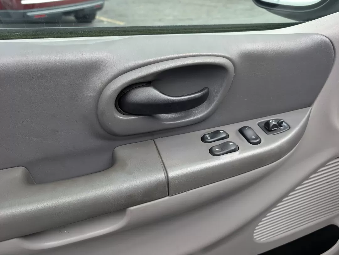 1999 Ford F-150 Work Series (1FTRX17WXXN) with an Other engine, located at 3959 U.S. 80 W, Phenix City, AL, 36870, (334) 297-4885, 32.469296, -85.135185 - **Discover the Perfect Workhorse: 1999 Ford F-150 Work Series at Gils Auto in Phenix City, AL!**<br /> <br /> Are you in need of a reliable pickup truck that can handle your daily tasks while keeping you comfortable on the road? Look no further than this rugged 1999 Ford F-150 Work Series, available - Photo#8