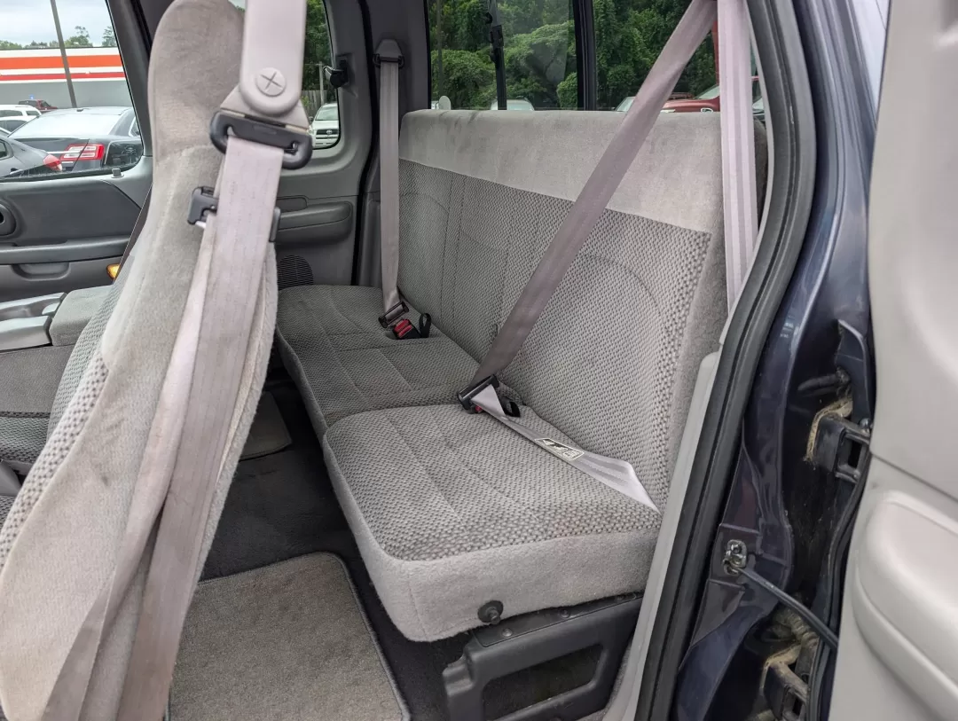 1999 Ford F-150 Work Series (1FTRX17WXXN) with an Other engine, located at 3959 U.S. 80 W, Phenix City, AL, 36870, (334) 297-4885, 32.469296, -85.135185 - **Discover the Perfect Workhorse: 1999 Ford F-150 Work Series at Gils Auto in Phenix City, AL!**<br /> <br /> Are you in need of a reliable pickup truck that can handle your daily tasks while keeping you comfortable on the road? Look no further than this rugged 1999 Ford F-150 Work Series, available - Photo#11