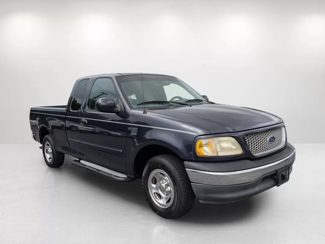 1999 Ford F-150 Work Series (1FTRX17WXXN) with an Other engine, located at 3959 U.S. 80 W, Phenix City, AL, 36870, (334) 297-4885, 32.469296, -85.135185 - **Discover the Perfect Workhorse: 1999 Ford F-150 Work Series at Gils Auto in Phenix City, AL!**<br /> <br /> Are you in need of a reliable pickup truck that can handle your daily tasks while keeping you comfortable on the road? Look no further than this rugged 1999 Ford F-150 Work Series, available - Photo#3
