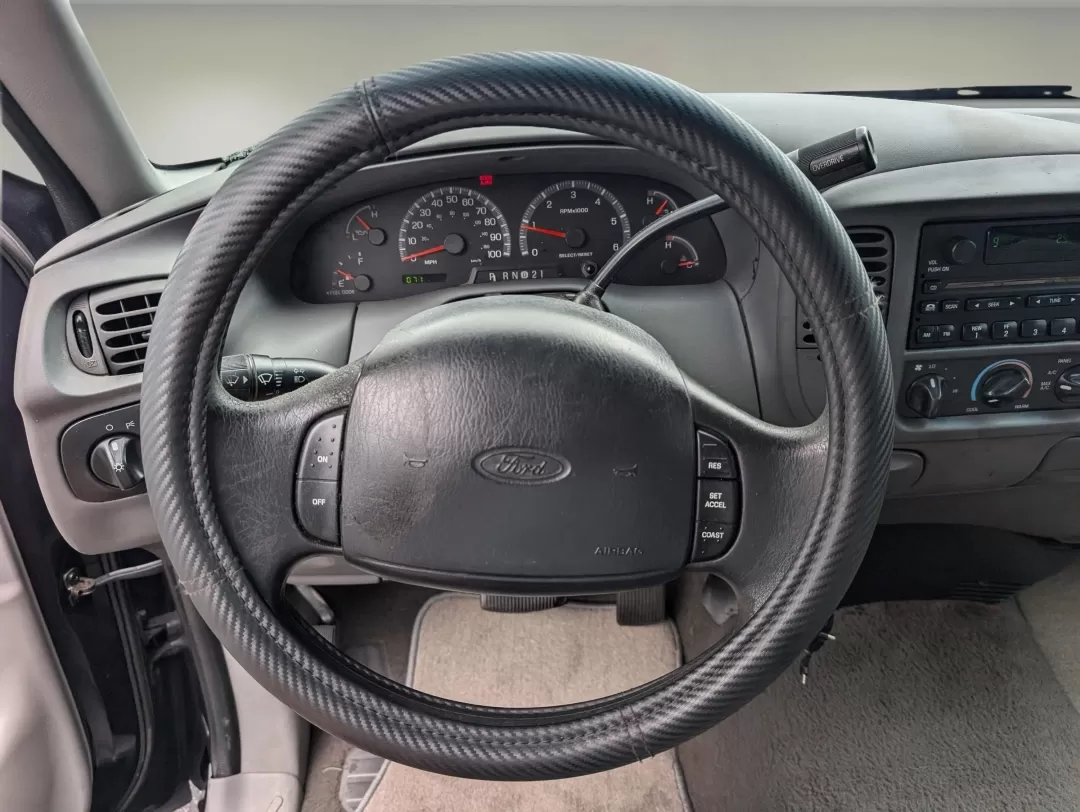 1999 Ford F-150 Work Series (1FTRX17WXXN) with an Other engine, located at 3959 U.S. 80 W, Phenix City, AL, 36870, (334) 297-4885, 32.469296, -85.135185 - **Discover the Perfect Workhorse: 1999 Ford F-150 Work Series at Gils Auto in Phenix City, AL!**<br /> <br /> Are you in need of a reliable pickup truck that can handle your daily tasks while keeping you comfortable on the road? Look no further than this rugged 1999 Ford F-150 Work Series, available - Photo#16