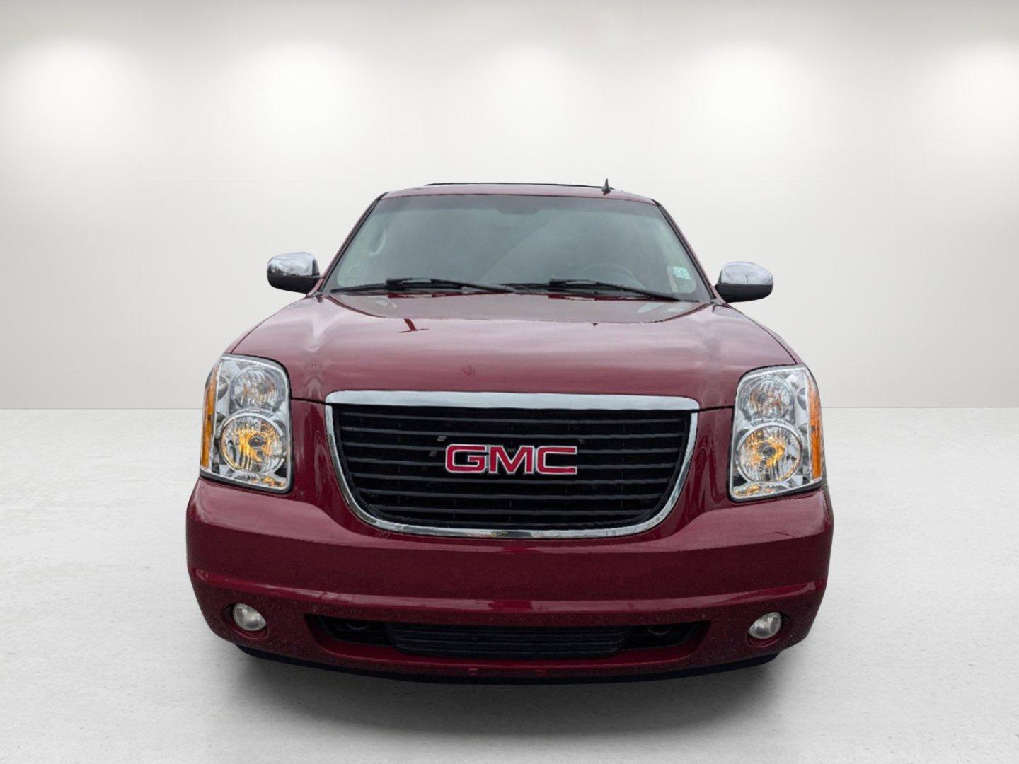 2007 /Ebony GMC Yukon SLE (1GKFC13J07R) with an Gas V8 5.3L/325 engine, 4-Speed Automatic w/OD transmission, located at 804 22nd Ave, Phenix City, AL, 36870, (334) 297-1860, 32.484749, -85.024475 - 2007 GMC Yukon SLE - Photo#1