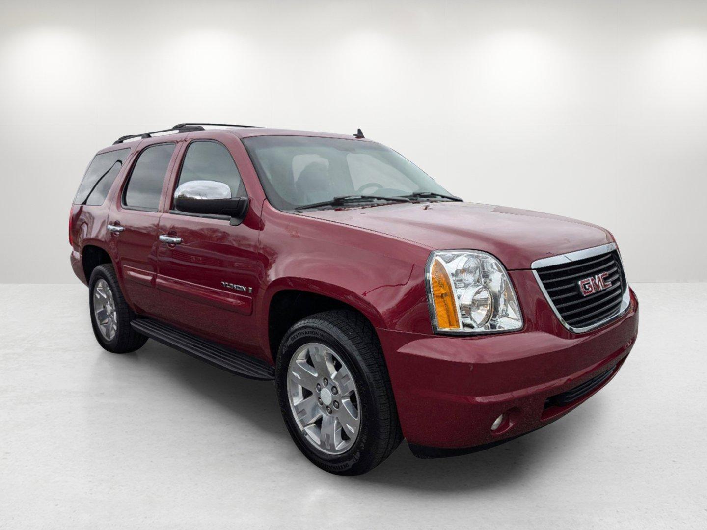 2007 /Ebony GMC Yukon SLE (1GKFC13J07R) with an Gas V8 5.3L/325 engine, 4-Speed Automatic w/OD transmission, located at 804 22nd Ave, Phenix City, AL, 36870, (334) 297-1860, 32.484749, -85.024475 - 2007 GMC Yukon SLE - Photo#2