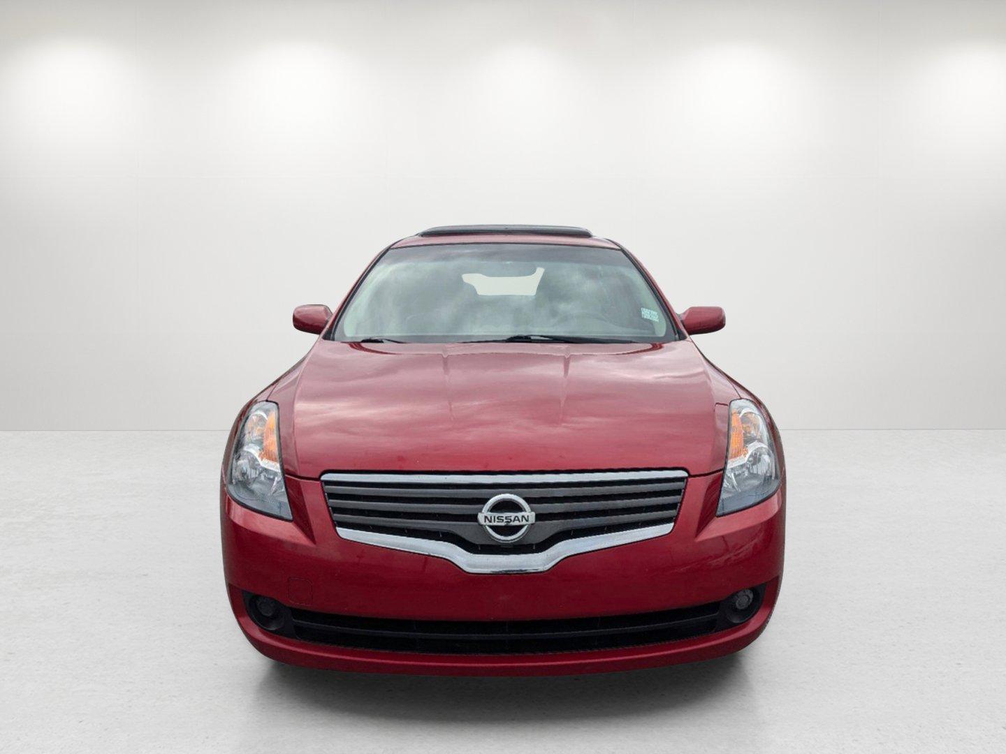 2009 /Blonde Nissan Altima 2.5 SL (1N4AL21E19N) with an Gas I4 2.5L/ engine, 1-Speed Continuously Variable transmission, located at 7000 Northlake Connector, Columbus, GA, 31904, (706) 987-8085, 32.524975, -84.978134 - 2009 Nissan Altima 2.5 SL - Photo#1