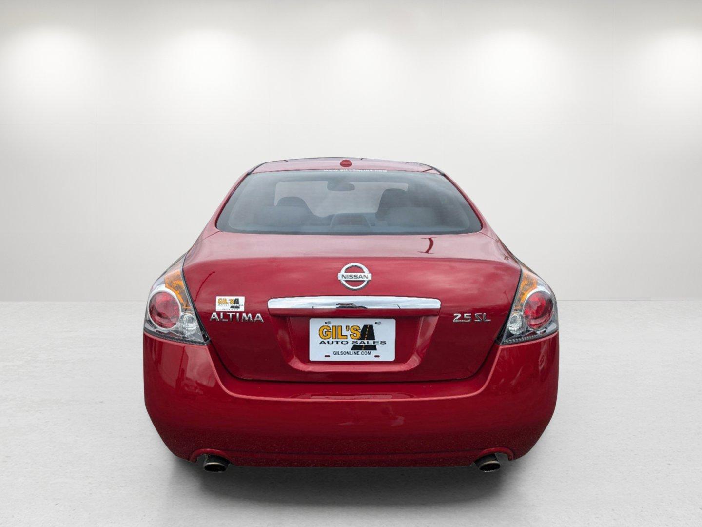 2009 /Blonde Nissan Altima 2.5 SL (1N4AL21E19N) with an Gas I4 2.5L/ engine, 1-Speed Continuously Variable transmission, located at 7000 Northlake Connector, Columbus, GA, 31904, (706) 987-8085, 32.524975, -84.978134 - 2009 Nissan Altima 2.5 SL - Photo#5