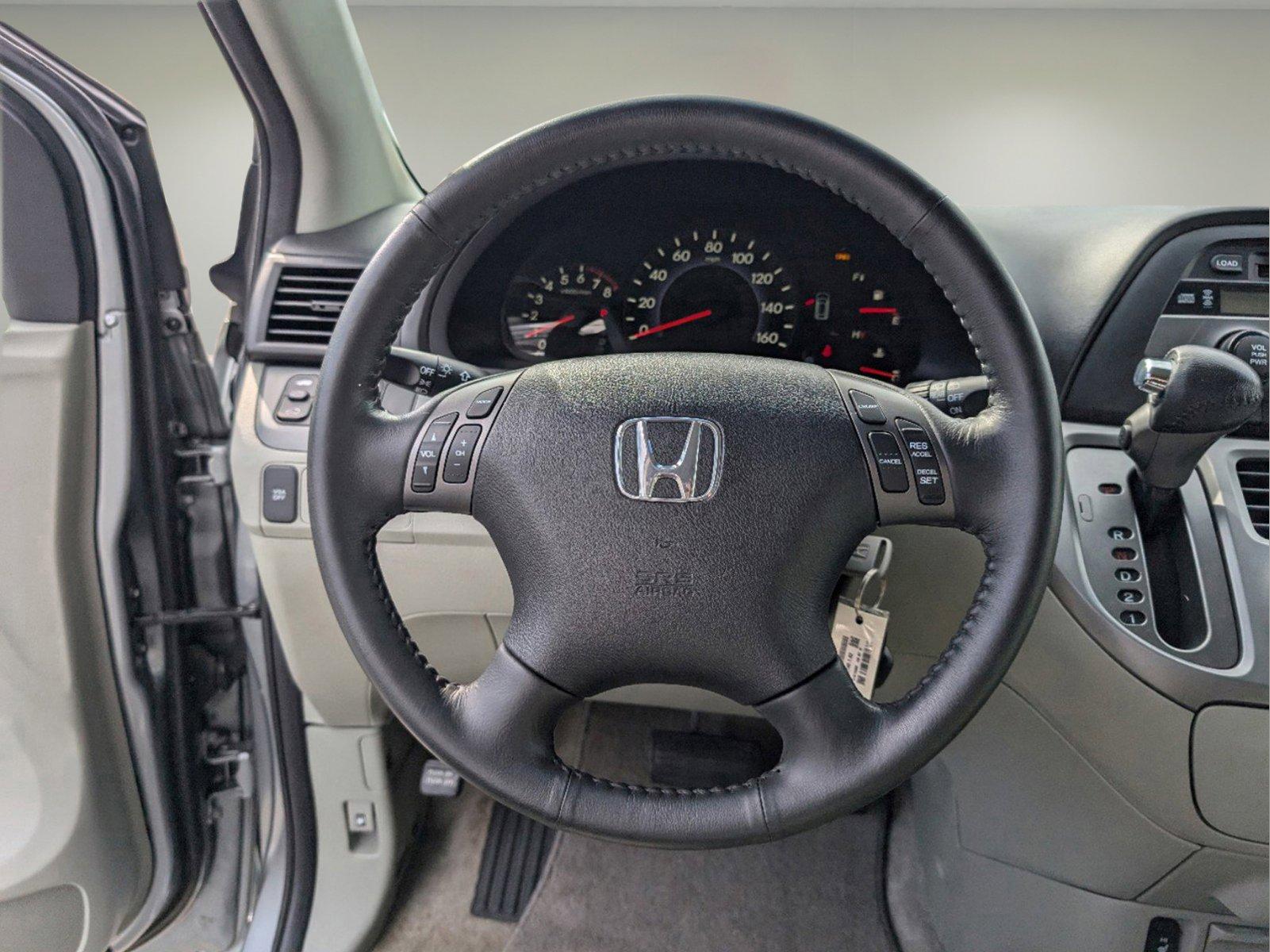 2007 Honda Odyssey EX-L (5FNRL38607B) with an Gas V6 3.5L/212 engine, 5-Speed Automatic transmission, located at 7000 Northlake Connector, Columbus, GA, 31904, (706) 987-8085, 32.524975, -84.978134 - 2007 Honda Odyssey EX-L - Photo#12