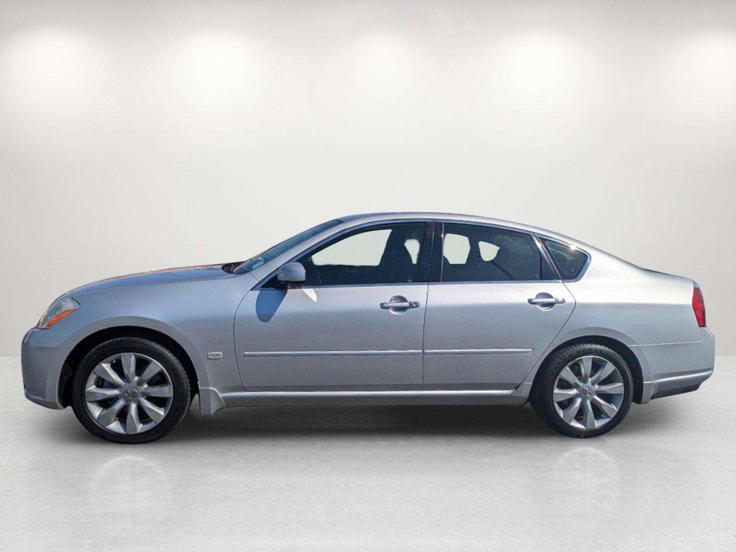 2007 Infiniti M35 (JNKAY01E77M) with an Gas V6 3.5L/214 engine, 5-Speed Automatic transmission, located at 1430 Gateway Drive, Opelika, AL, 36801, (334) 239-0944, 32.637871, -85.409790 - 2007 Infiniti M35 - Photo#7