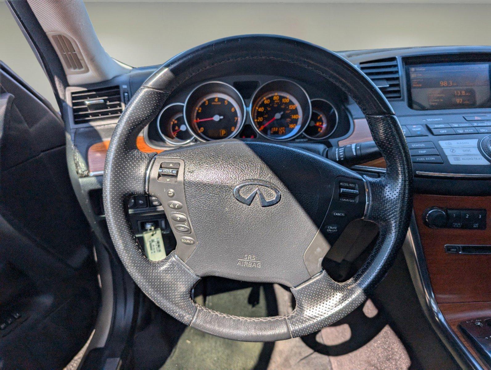 2007 Infiniti M35 (JNKAY01E77M) with an Gas V6 3.5L/214 engine, 5-Speed Automatic transmission, located at 1430 Gateway Drive, Opelika, AL, 36801, (334) 239-0944, 32.637871, -85.409790 - 2007 Infiniti M35 - Photo#15