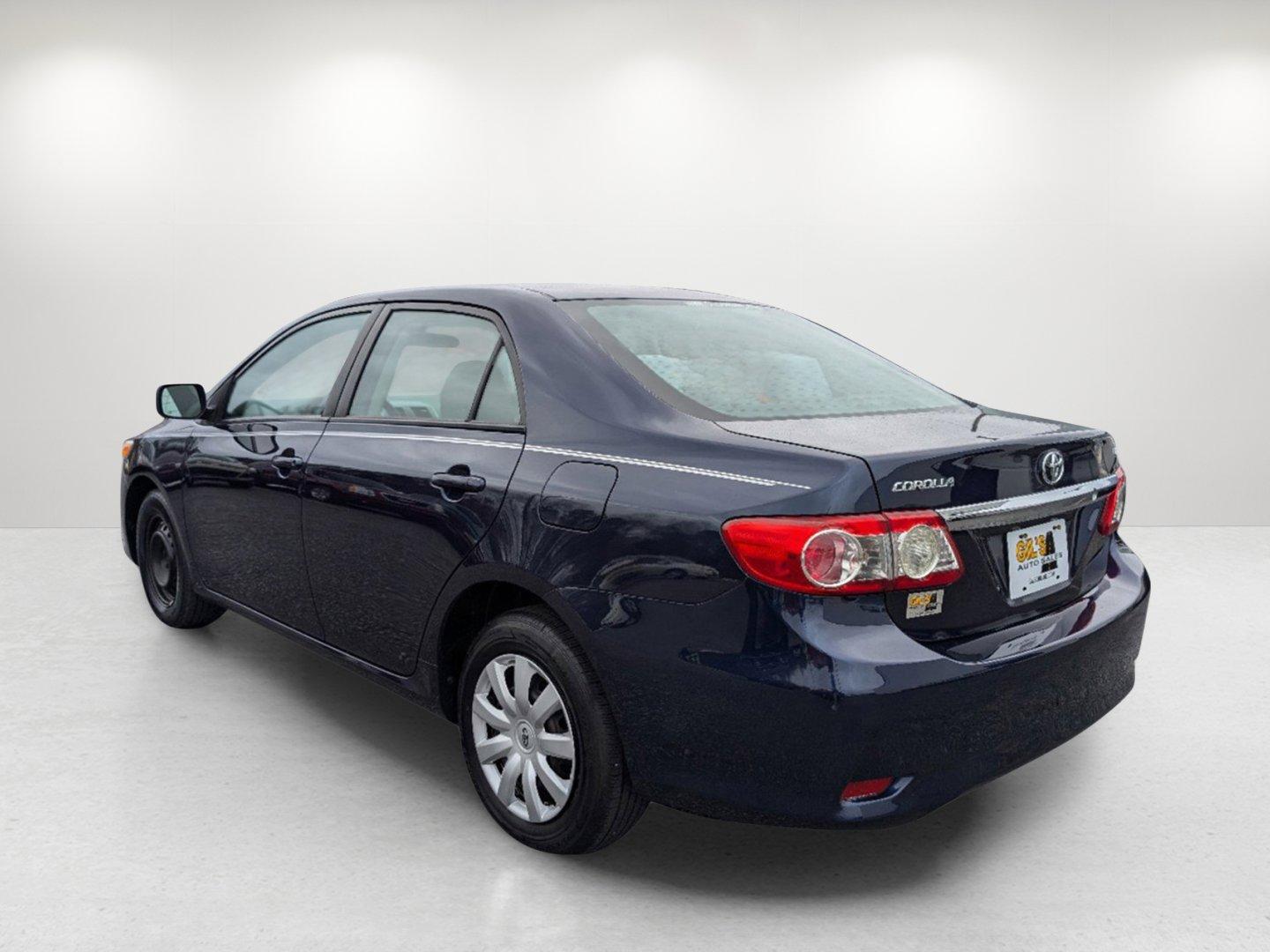 2011 Toyota Corolla LE (2T1BU4EE6BC) with an Gas I4 1.8L/110 engine, 4-Speed Automatic w/OD transmission, located at 3959 U.S. 80 W, Phenix City, AL, 36870, (334) 297-4885, 32.469296, -85.135185 - 2011 Toyota Corolla LE - Photo#6