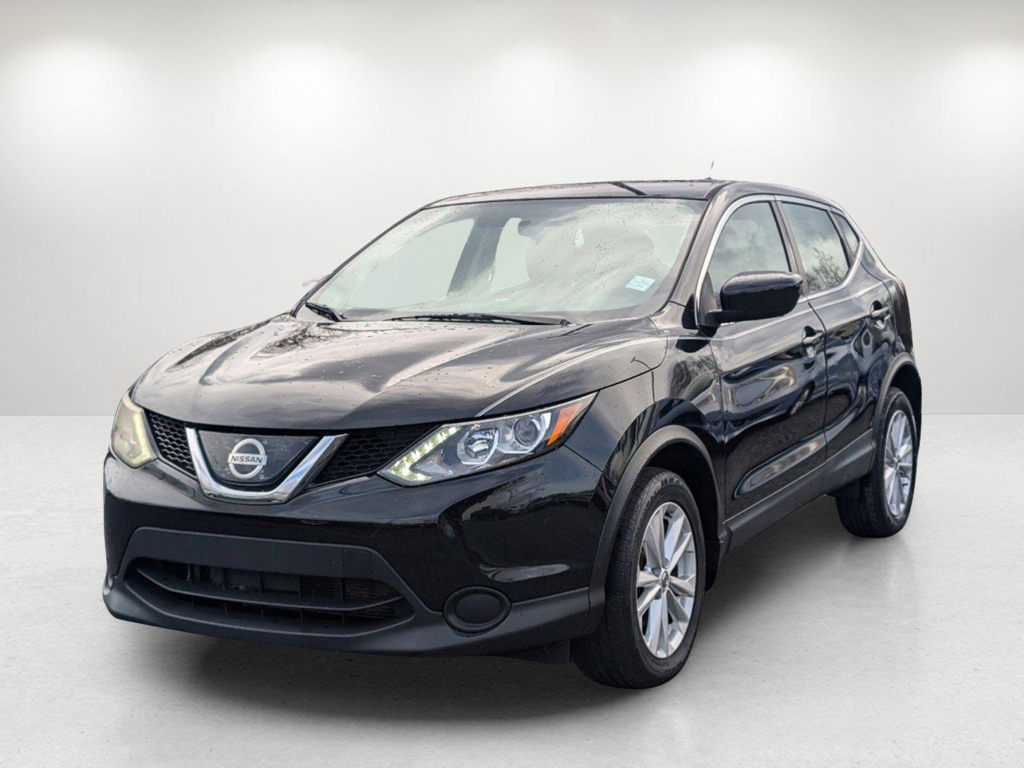 2018 /Charcoal Nissan Rogue Sport S (JN1BJ1CR3JW) with an Regular Unleaded I-4 2.0 L/122 engine, 1-Speed CVT w/OD transmission, located at 1430 Gateway Drive, Opelika, AL, 36801, (334) 239-0944, 32.637871, -85.409790 - 2018 Nissan Rogue Sport S - Photo#0