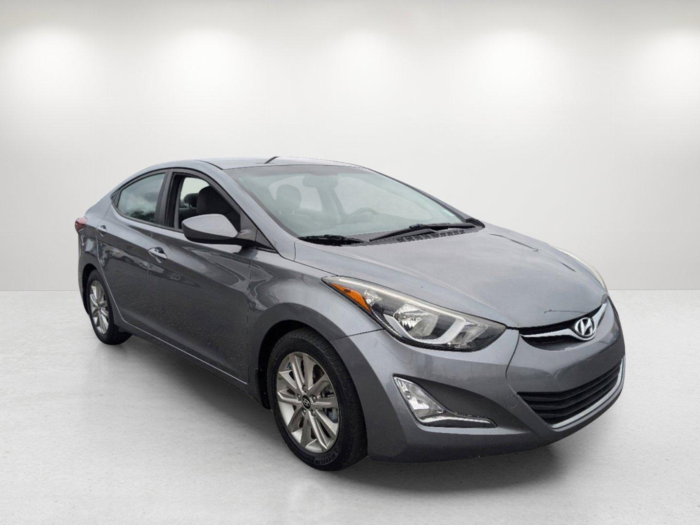 2016 /Gray Hyundai Elantra SE (KMHDH4AE3GU) with an Regular Unleaded I-4 1.8 L/110 engine, 6-Speed Automatic w/OD transmission, located at 804 22nd Ave, Phenix City, AL, 36870, (334) 297-1860, 32.484749, -85.024475 - 2016 Hyundai Elantra SE - Photo#2