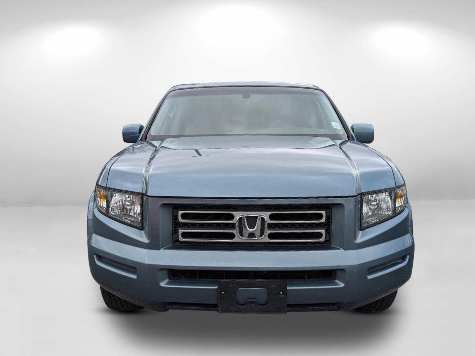 2008 Honda Ridgeline RTL (2HJYK16538H) with an Gas V6 3.5L/212 engine, 5-Speed Automatic w/OD transmission, located at 5115 14th Ave., Columbus, GA, 31904, (706) 323-0345, 32.511494, -84.971046 - 2008 Honda Ridgeline RTL - Photo#1