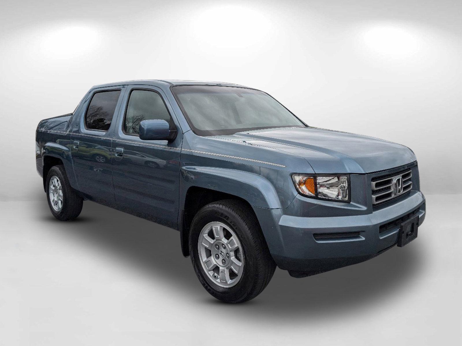 2008 Honda Ridgeline RTL (2HJYK16538H) with an Gas V6 3.5L/212 engine, 5-Speed Automatic w/OD transmission, located at 5115 14th Ave., Columbus, GA, 31904, (706) 323-0345, 32.511494, -84.971046 - 2008 Honda Ridgeline RTL - Photo#2