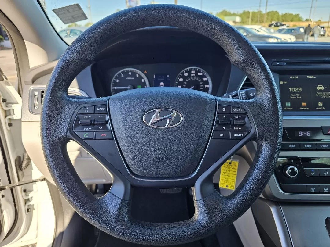 2016 /Gray Hyundai Sonata 2.4L SE (5NPE24AF6GH) with an Other engine, located at 3959 U.S. 80 W, Phenix City, AL, 36870, (334) 297-4885, 32.469296, -85.135185 - **Experience Life on the Road in Style with This 2016 Hyundai Sonata**<br /> <br /> Are you searching for the perfect sedan that combines reliability, style, and affordability? Look no further than this stunning 2016 Hyundai Sonata, available now at Gils Auto in Phenix City, AL. This vehicle is idea - Photo#10