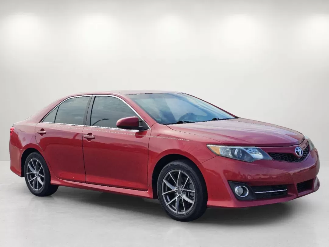 2012 Toyota Camry SE (4T1BF1FK5CU) with an Gas I4 2.5L/152 engine, 6-Speed Automatic w/Manual Shift transmission, located at 804 22nd Ave, Phenix City, AL, 36870, (334) 297-1860, 32.484749, -85.024475 - 2012 Toyota Camry SE - Photo#2