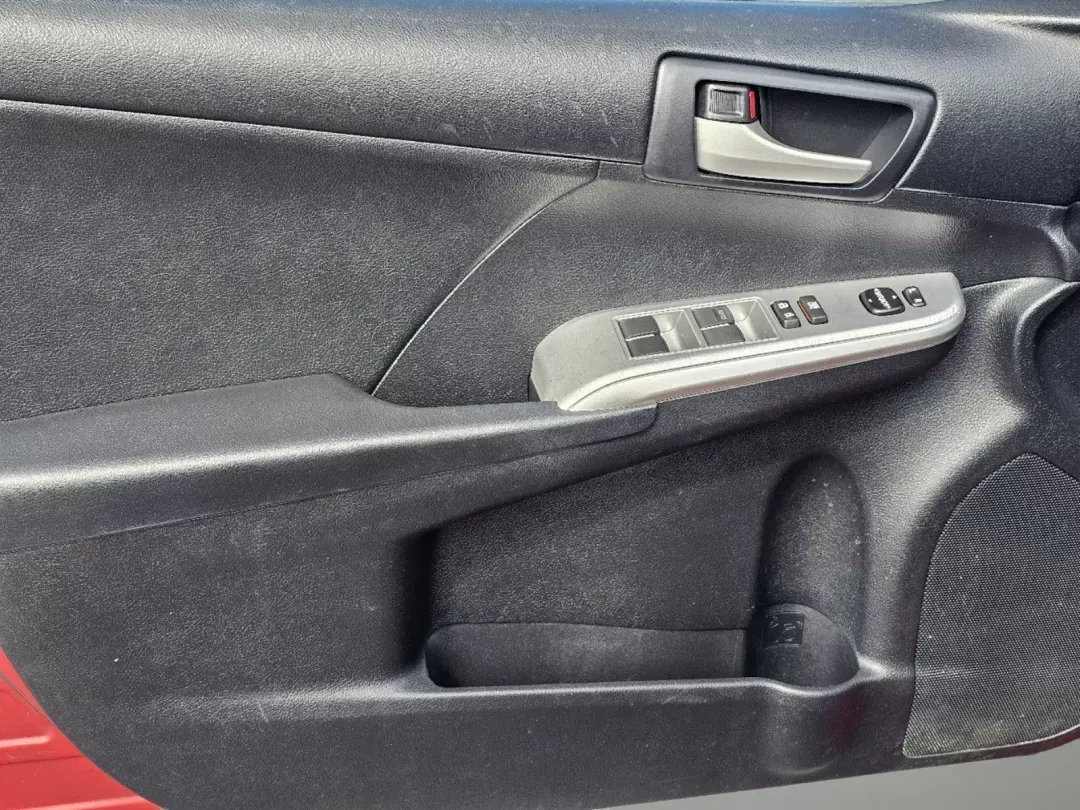 2012 Toyota Camry SE (4T1BF1FK5CU) with an Gas I4 2.5L/152 engine, 6-Speed Automatic w/Manual Shift transmission, located at 804 22nd Ave, Phenix City, AL, 36870, (334) 297-1860, 32.484749, -85.024475 - 2012 Toyota Camry SE - Photo#8