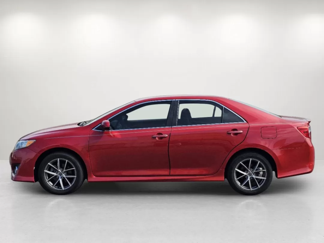2012 Toyota Camry SE (4T1BF1FK5CU) with an Other engine, located at 7000 Northlake Connector, Columbus, GA, 31904, (706) 987-8085, 32.524975, -84.978134 - **Drive in Style and Comfort with the 2012 Toyota Camry SE Perfect for Your Daily Adventures!**<br /> <br /> Are you looking for a reliable and stylish sedan that can effortlessly accommodate your everyday commute or weekend getaways? Look no further than this stunning 2012 Toyota Camry SE, now ava - Photo#7