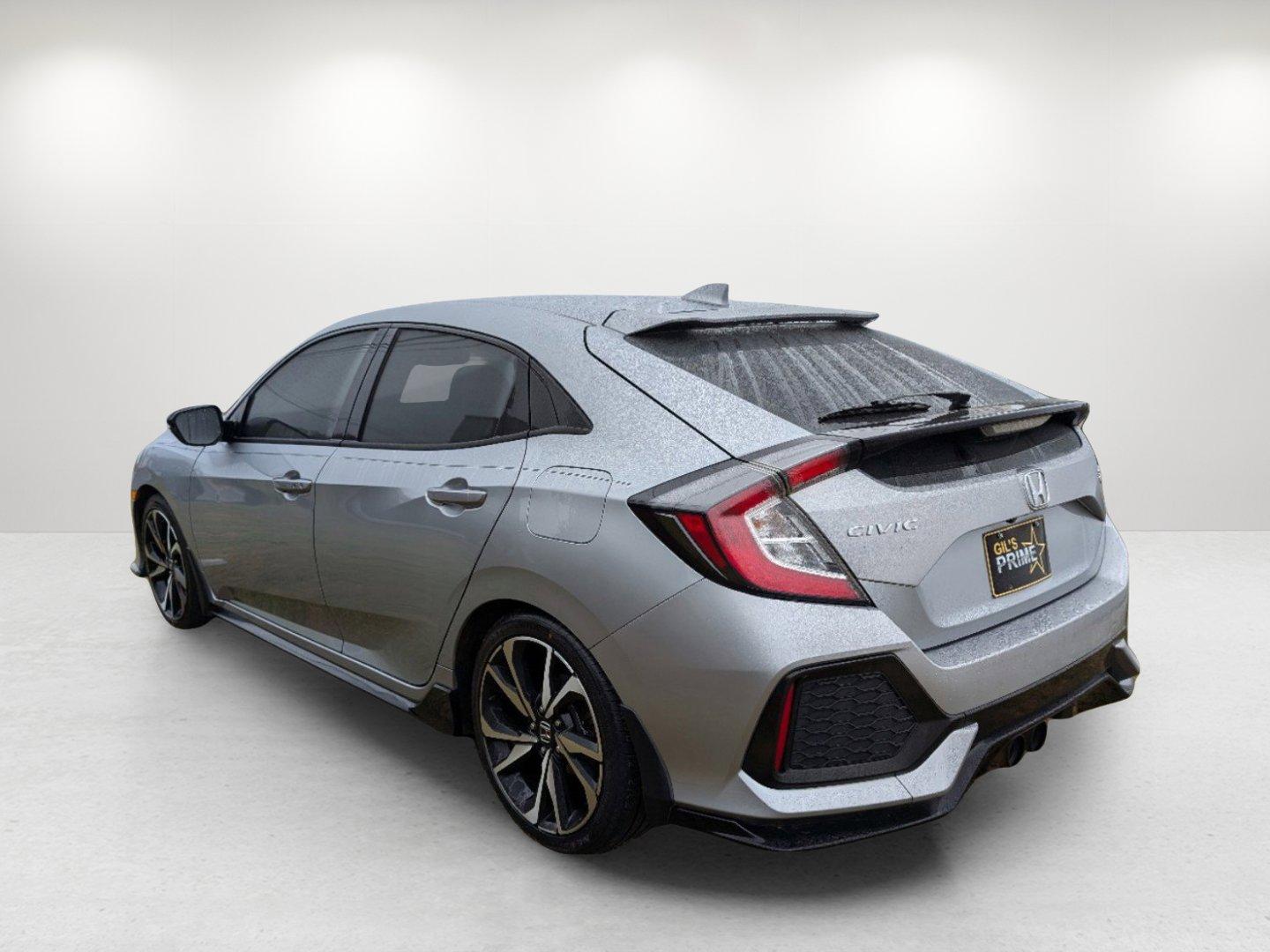 2019 Honda Civic Hatchback Sport Touring (SHHFK7H94KU) with an Intercooled Turbo Premium Unleaded I-4 1.5 L/91 engine, 1-Speed CVT w/OD transmission, located at 7000 Northlake Connector, Columbus, GA, 31904, (706) 987-8085, 32.524975, -84.978134 - 2019 Honda Civic Hatchback Sport Touring - Photo#6