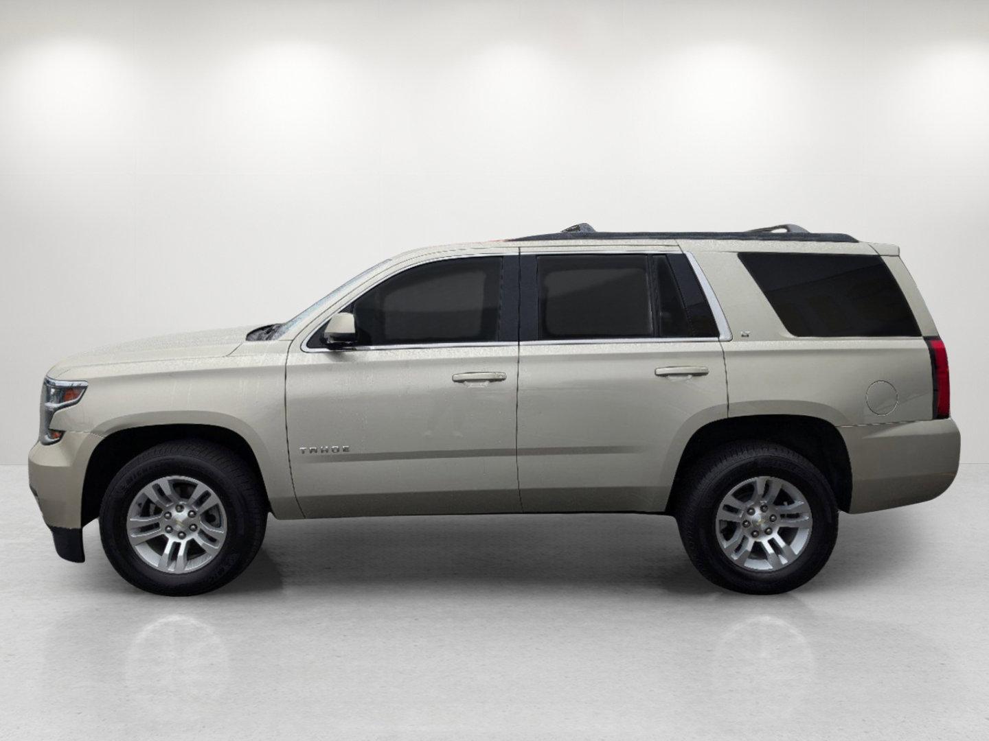 2016 /Cocoa/Dune Chevrolet Tahoe LT (1GNSCBKC4GR) with an Gas/Ethanol V8 5.3L/325 engine, 6-Speed Automatic transmission, located at 1430 Gateway Drive, Opelika, AL, 36801, (334) 239-0944, 32.637871, -85.409790 - 2016 Chevrolet Tahoe LT - Photo#7