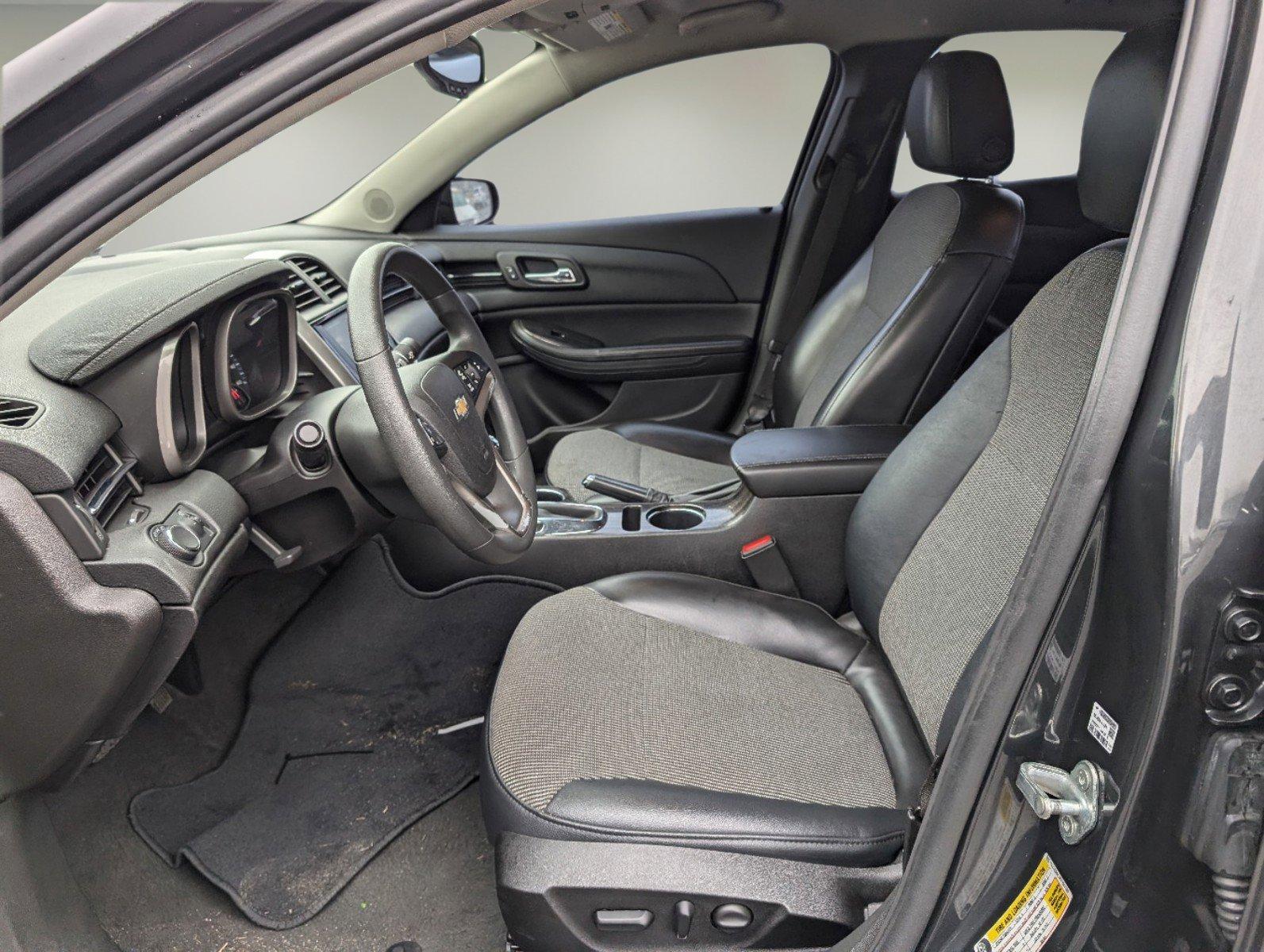 2015 /Jet Black Chevrolet Malibu LT (1G11C5SL3FF) with an Gas I4 2.5L/150 engine, 6-Speed Automatic transmission, located at 5115 14th Ave., Columbus, GA, 31904, (706) 323-0345, 32.511494, -84.971046 - 2015 Chevrolet Malibu LT - Photo#9