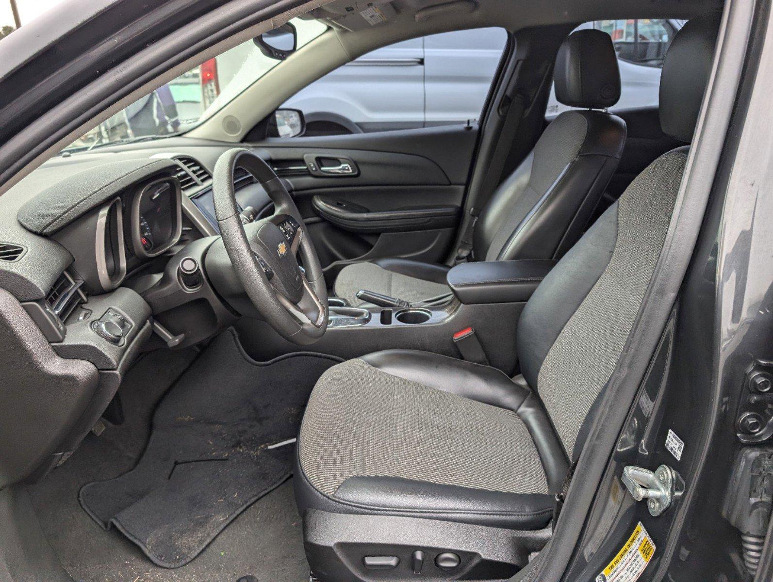 2015 /Jet Black Chevrolet Malibu LT (1G11C5SL3FF) with an Gas I4 2.5L/150 engine, 6-Speed Automatic transmission, located at 5115 14th Ave., Columbus, GA, 31904, (706) 323-0345, 32.511494, -84.971046 - 2015 Chevrolet Malibu LT - Photo#9