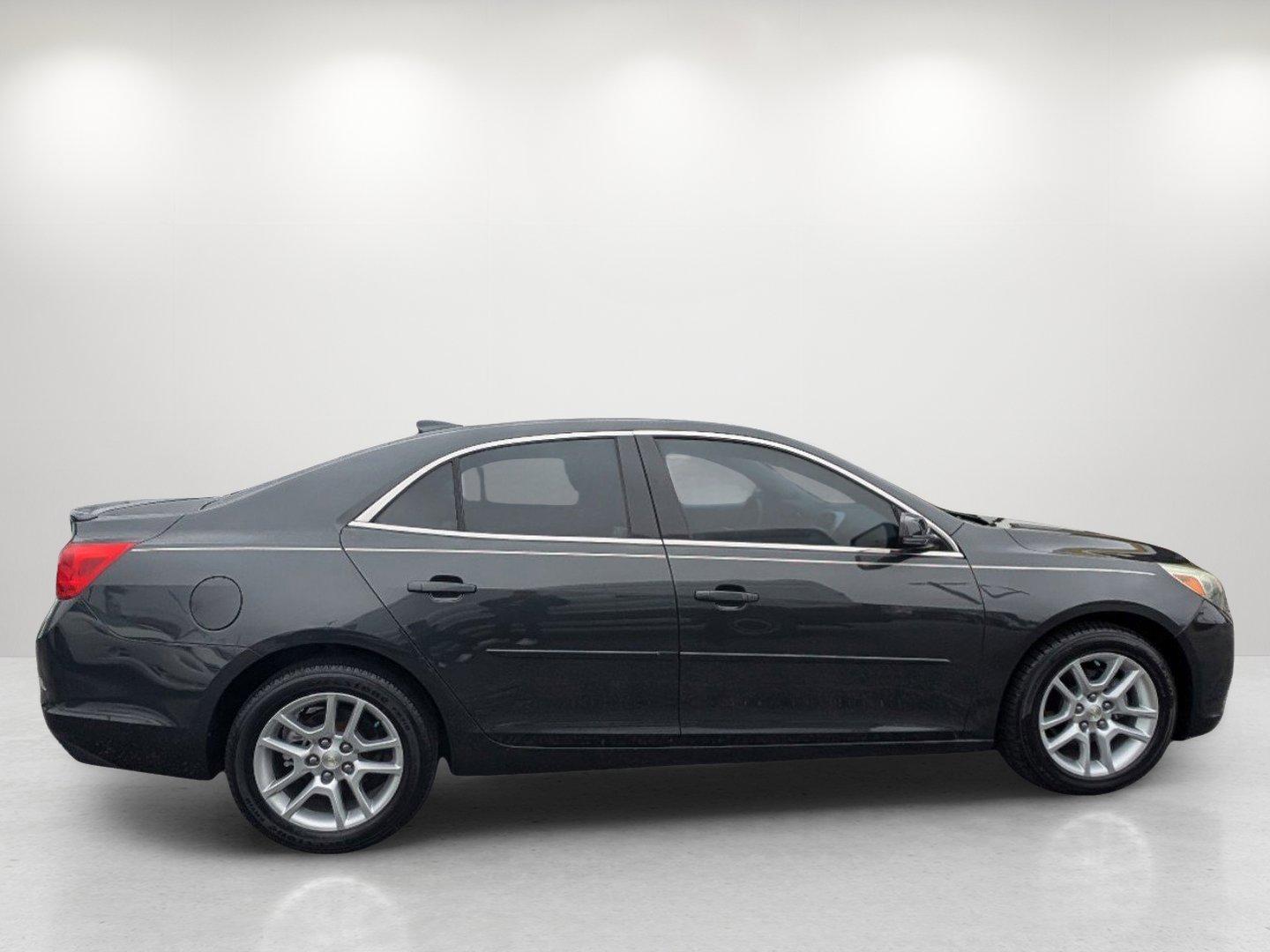 2015 /Jet Black Chevrolet Malibu LT (1G11C5SL3FF) with an Gas I4 2.5L/150 engine, 6-Speed Automatic transmission, located at 5115 14th Ave., Columbus, GA, 31904, (706) 323-0345, 32.511494, -84.971046 - 2015 Chevrolet Malibu LT - Photo#3