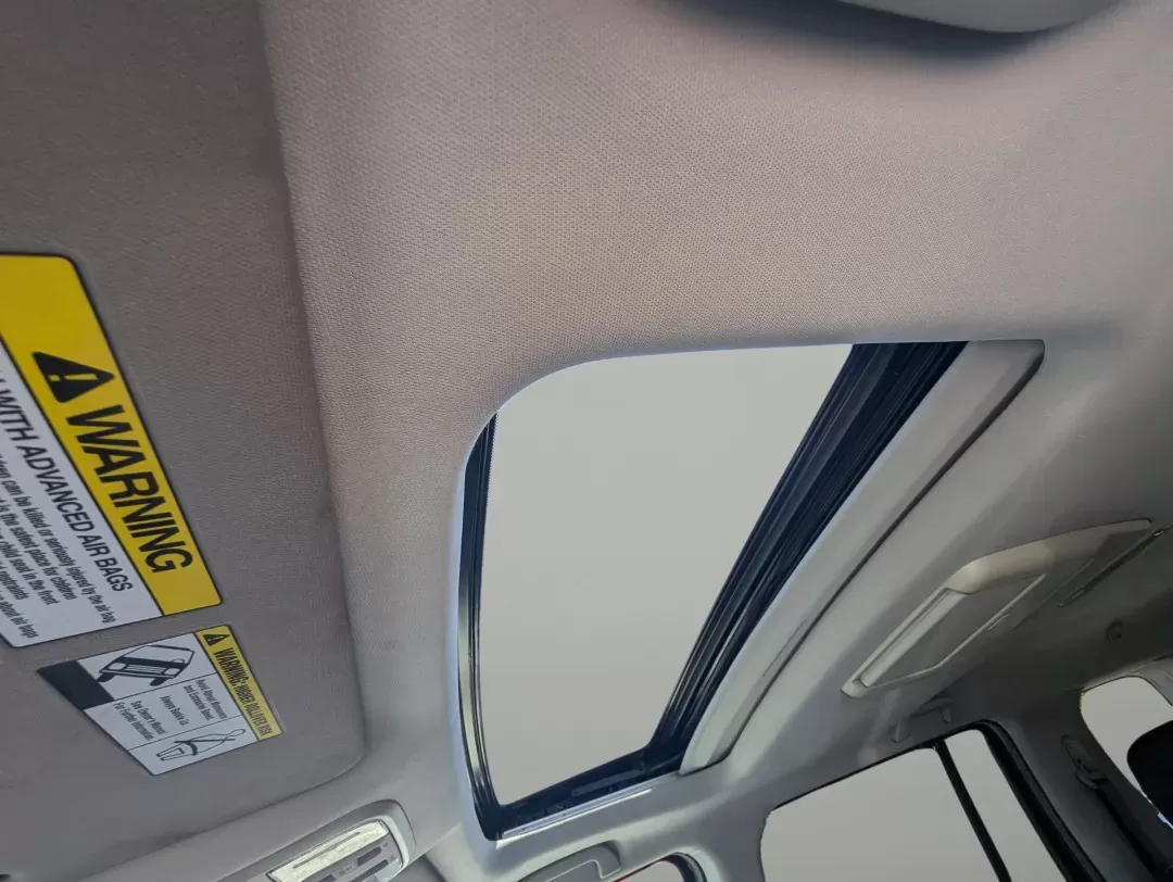 2013 Honda Pilot Touring (5FNYF4H99DB) with an Other engine, located at 5115 14th Ave., Columbus, GA, 31904, (706) 323-0345, 32.511494, -84.971046 - Step into the adventure of family road trips, weekend getaways, or your daily commute in this versatile 2013 Honda Pilot Touring, perfectly designed for dynamic lifestyles. Whether you're a growing family in need of space and comfort or a budget-conscious buyer looking for reliability, this SUV chec - Photo#18