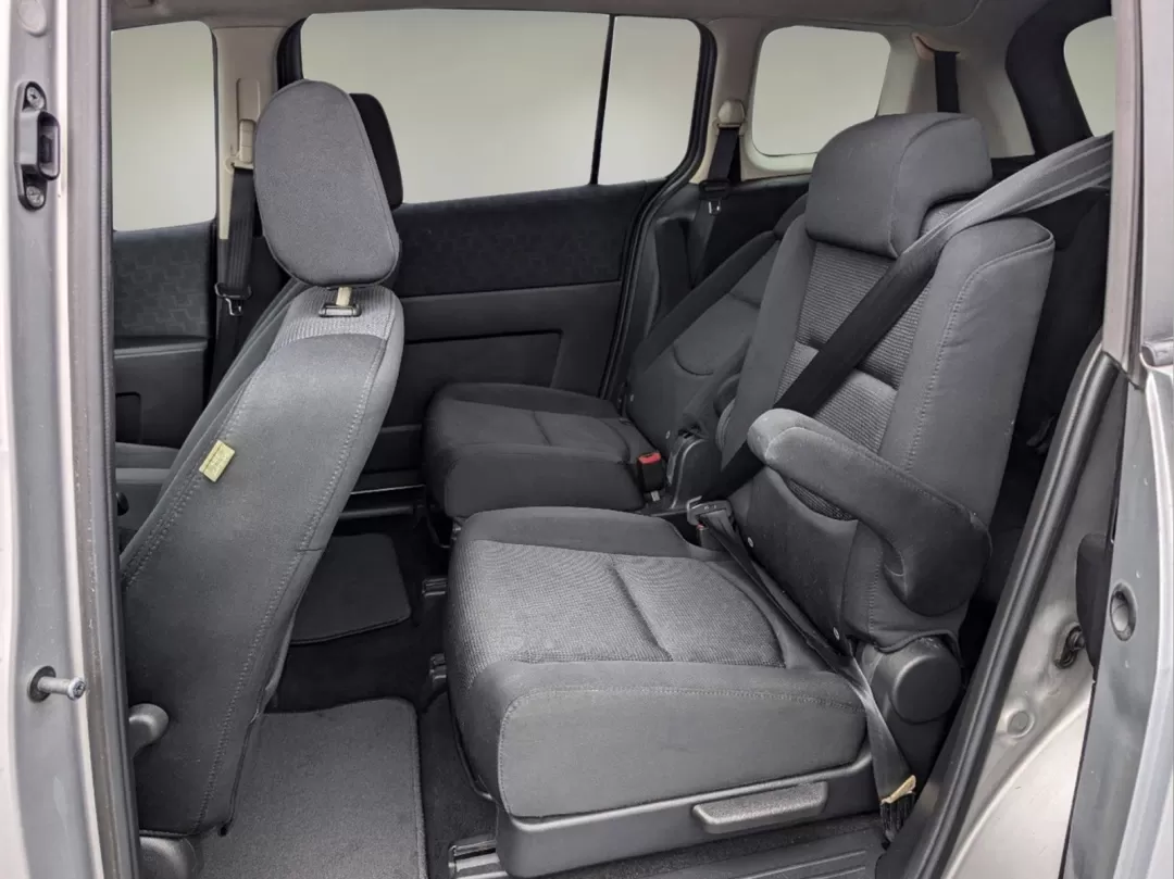 2009 /Black Mazda Mazda5 Sport (JM1CR293790) with an Other engine, located at 5115 14th Ave., Columbus, GA, 31904, (706) 323-0345, 32.511494, -84.971046 - 2009 Mazda Mazda5 Sport - Photo#10